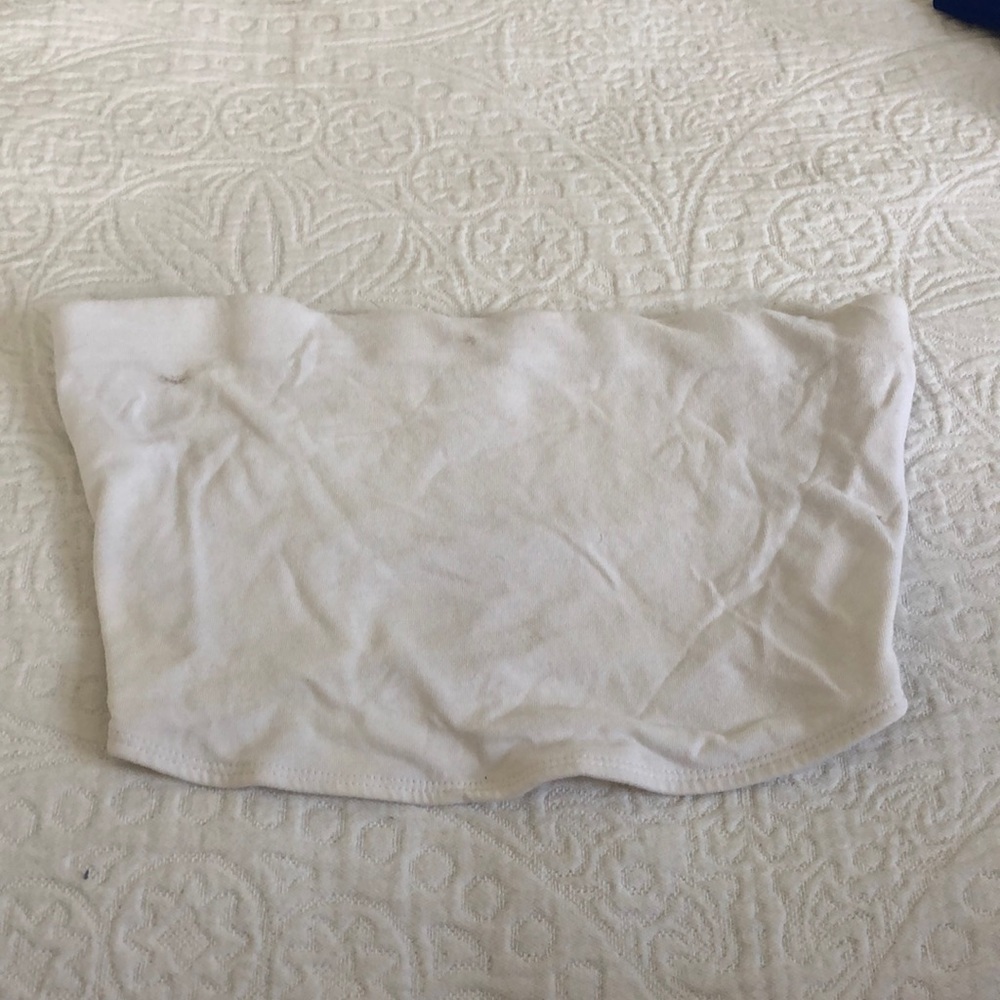 White crop top
